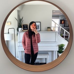 Women’s Uniqlo Puffer Jacket - M/L